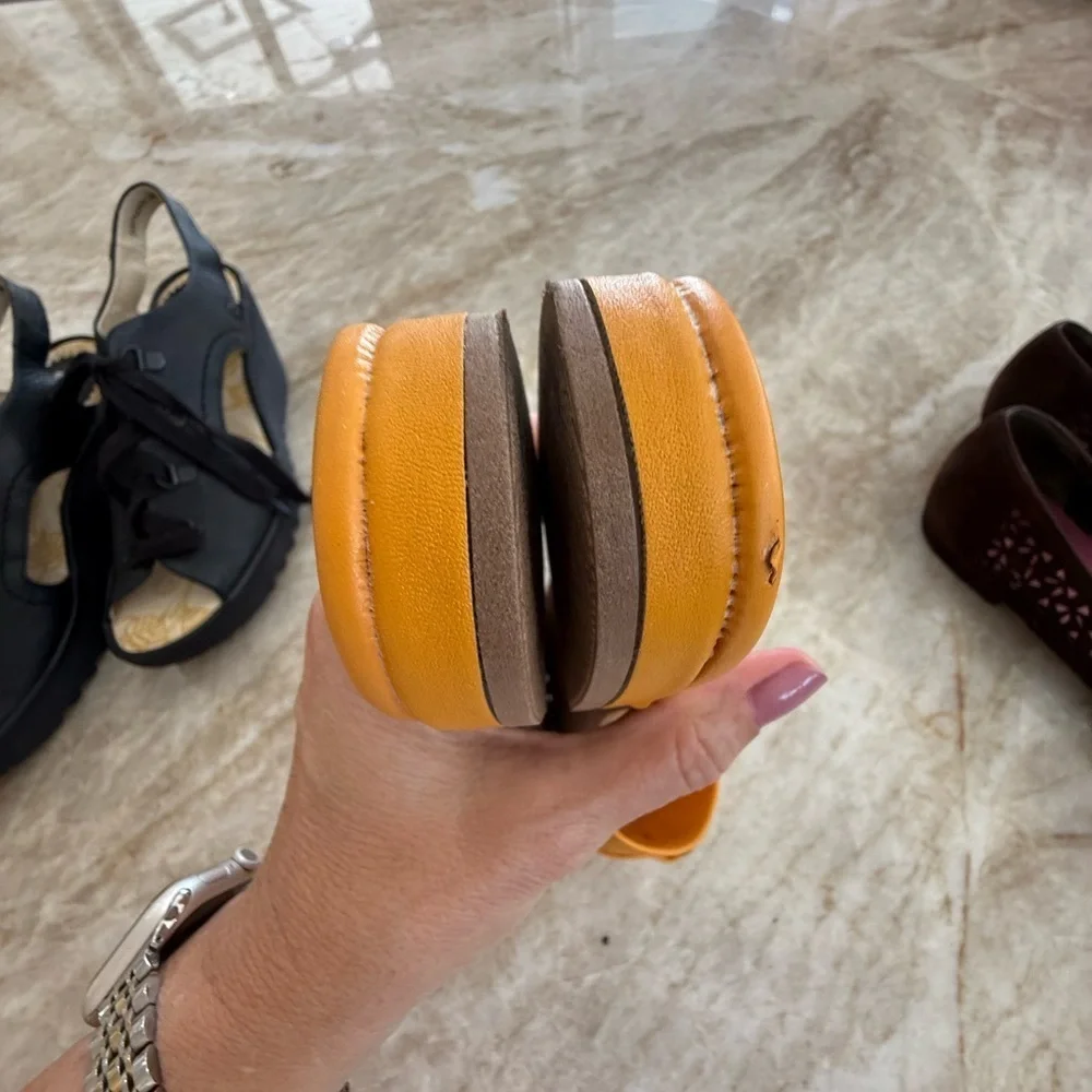Gold and Tan Yellow Amber Chain-Link Sandals